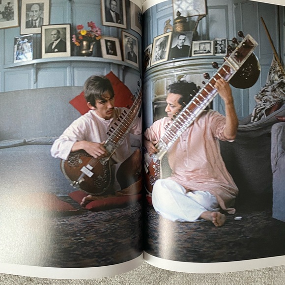 George Harrison Living in the Material World - Picture 7 of 7